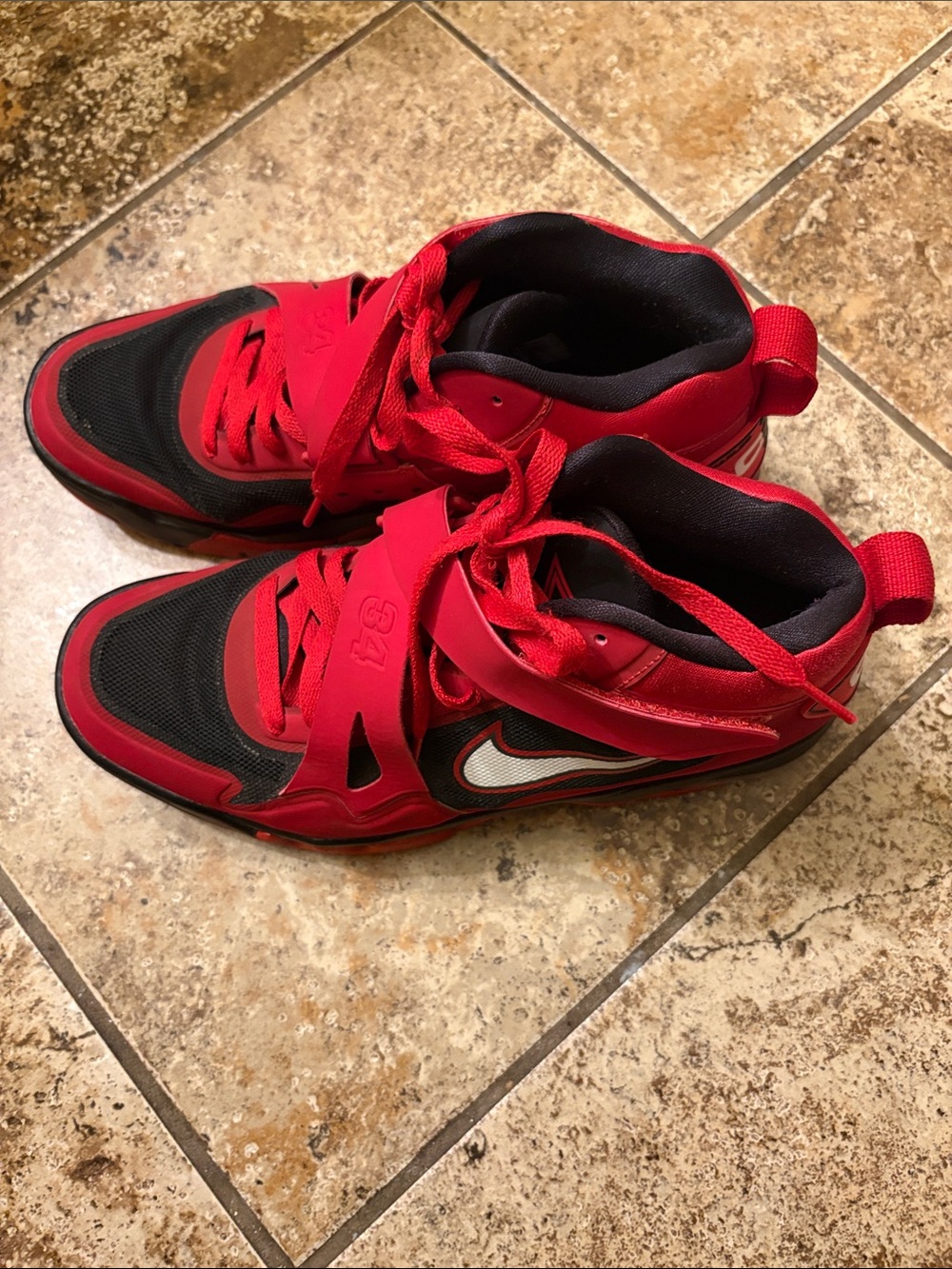 Nike Air Force Max CB 2 HYP Sneakers in University Red/Black/White Men’s Size 9